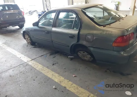 1998 Honda Civic Lx from USA, damaged, VIN 2HGEJ6571WH617554